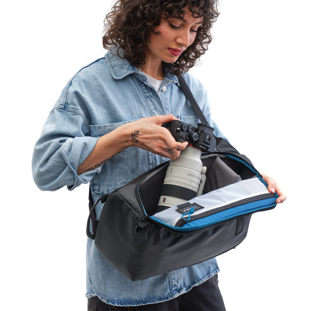 TENBA ソルスティスV2 スリングバッグ 16L ブラック SOLSTICE V2 16L SLING BAG BK | Tenba