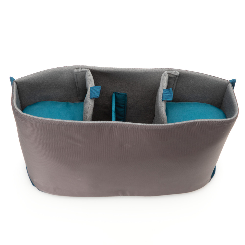 DNA 16 Slim Messenger Bag Blue, Shoulder Bags (638-575) | Tenba