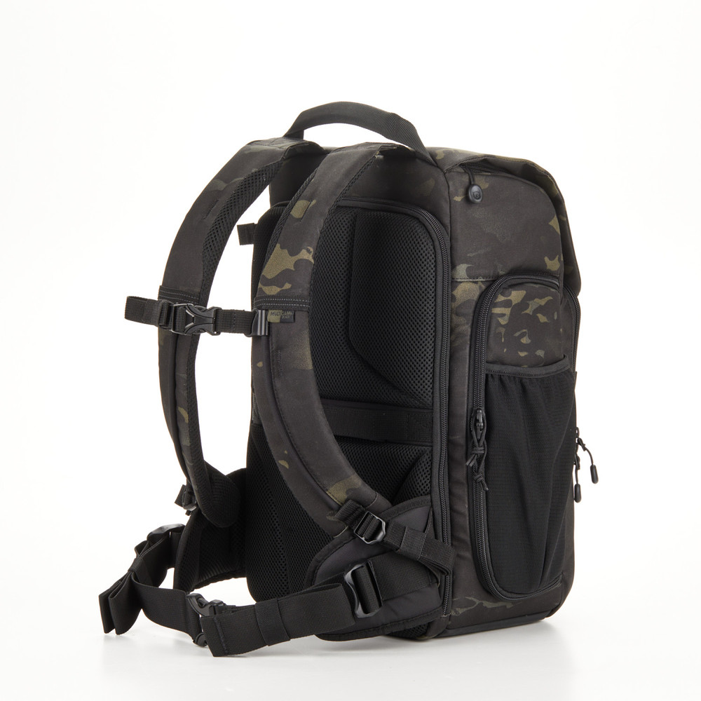 Axis v2 LT 18L Backpack - MultiCam Black