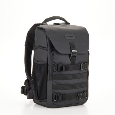 Delta 18L Backpack - Black