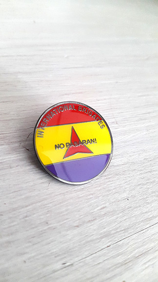 No Pasaran International Brigade Badge Calton Books Sp Ltd