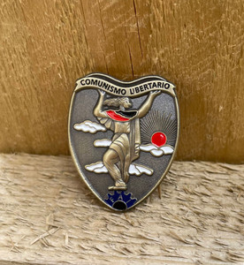 Comunismo Libertario FAI 3D badge