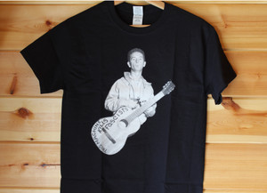 Woody Guthrie - This Machine Kills Fascists black t-shirt Woody Guthrie - This Machine Kills Fascists black t-shirt