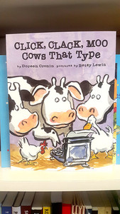 Clack Clack Moo - Cows That Type