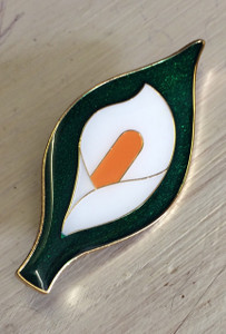 Easter Lily 60 mm giant enamel badge with brooch fixing. Easter Lily 60 mm giant enamel badge with brooch fixing.