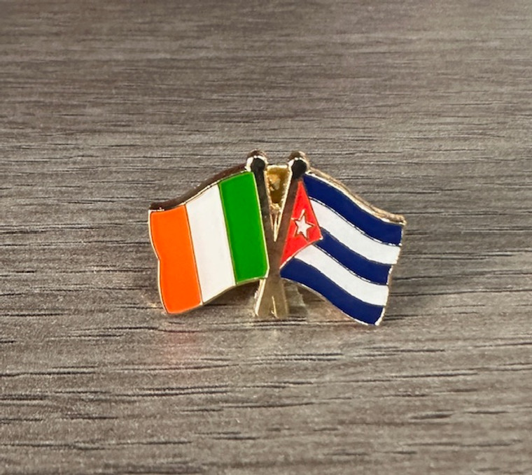 Irish Solidarity with Cuba enamel badge