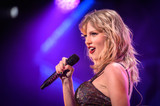 What did Taylor Swift have done to her teeth?