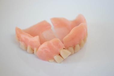 Dentures online - instasmile