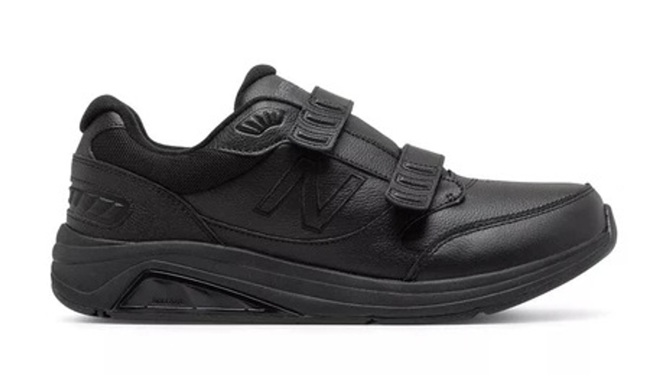 New balance clearance runners black