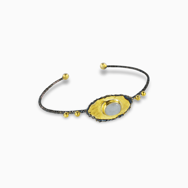 Oyster Cuff - Gold