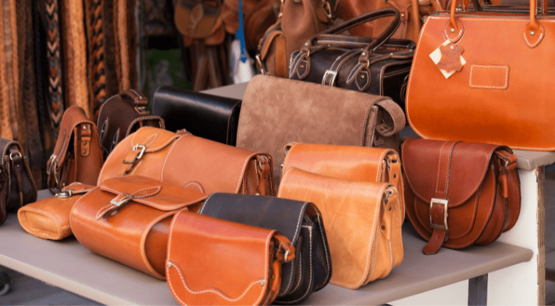 How to Choose The Right Messenger Bag