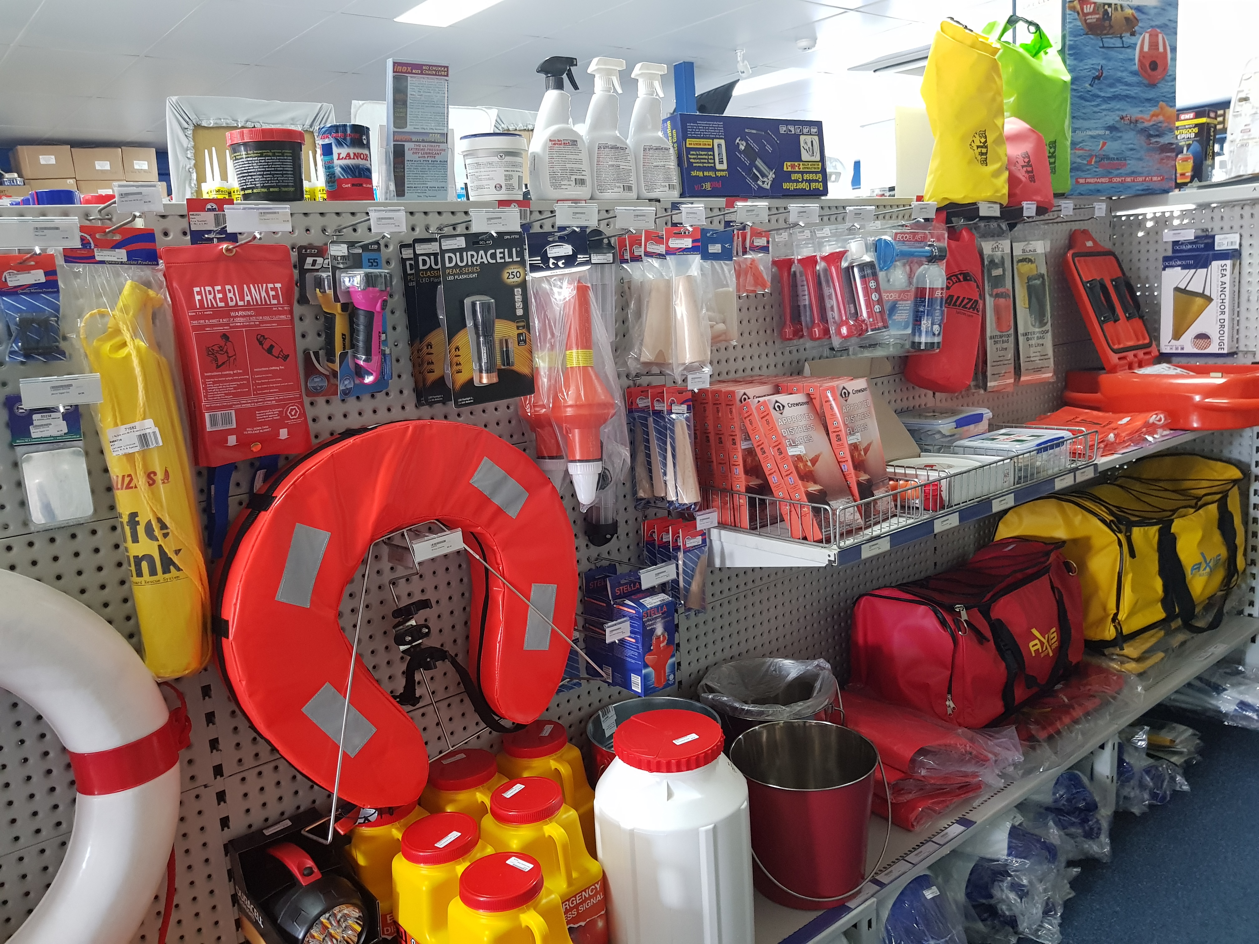 Safety Kits, Liferings, Flares, EPIRBS, Fire Blankets