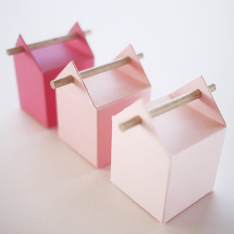 3 contenants à dragées en dégradé rose