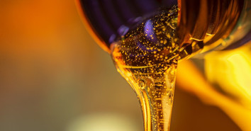The Evolution of Automotive Oils: Conventional To Synthetic