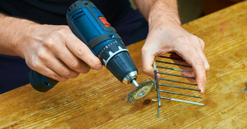 A Buyer’s Guide to Industrial Cleaners and Degreasers