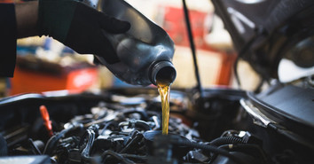Comparing Conventional and Synthetic Blend Oils