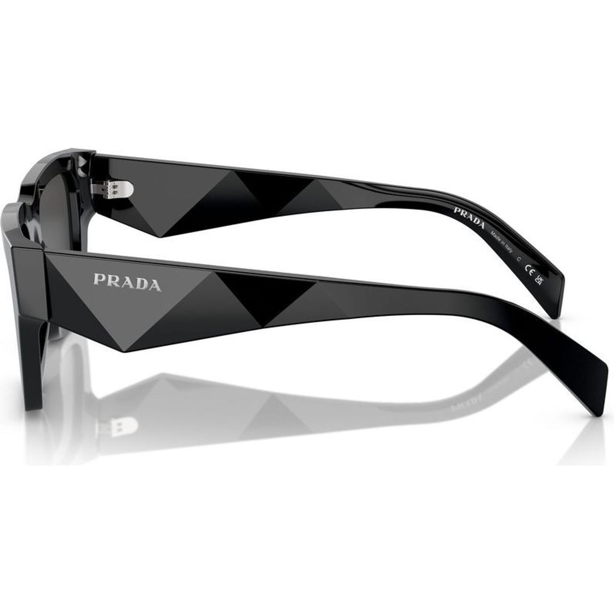 Prada PRA06S