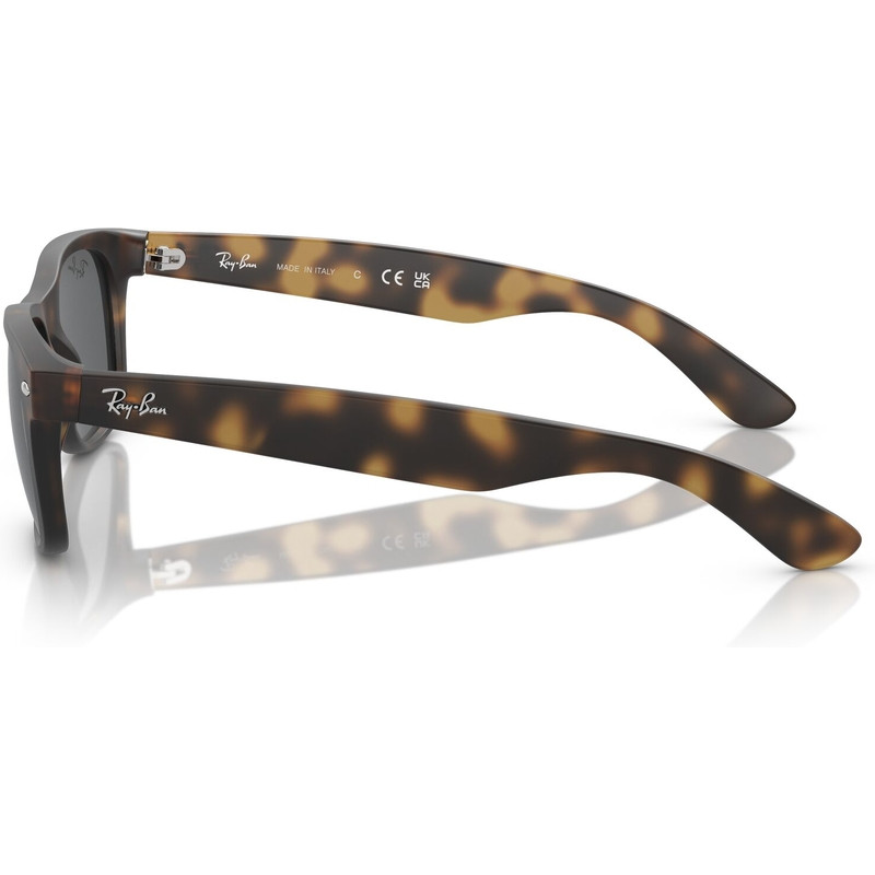 Ray-Ban New Wayfarer Classic RB2132