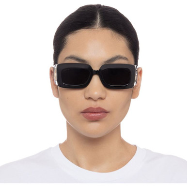 Shop the GUCCI 0811S Black/Grey Sunglass Connection | Klarna