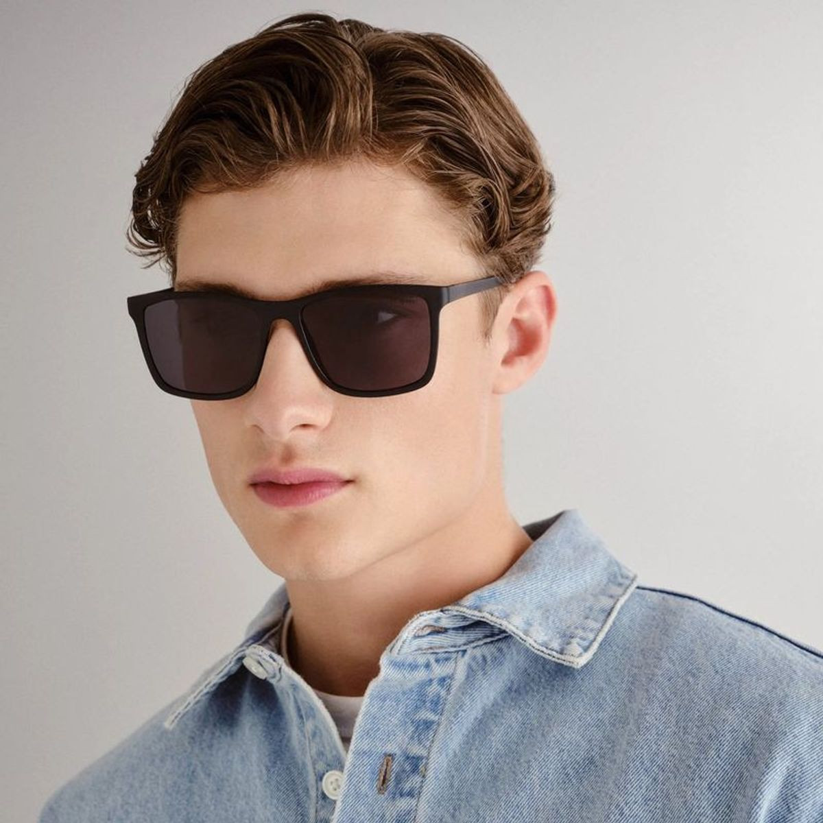 Le Specs Master Tamers
