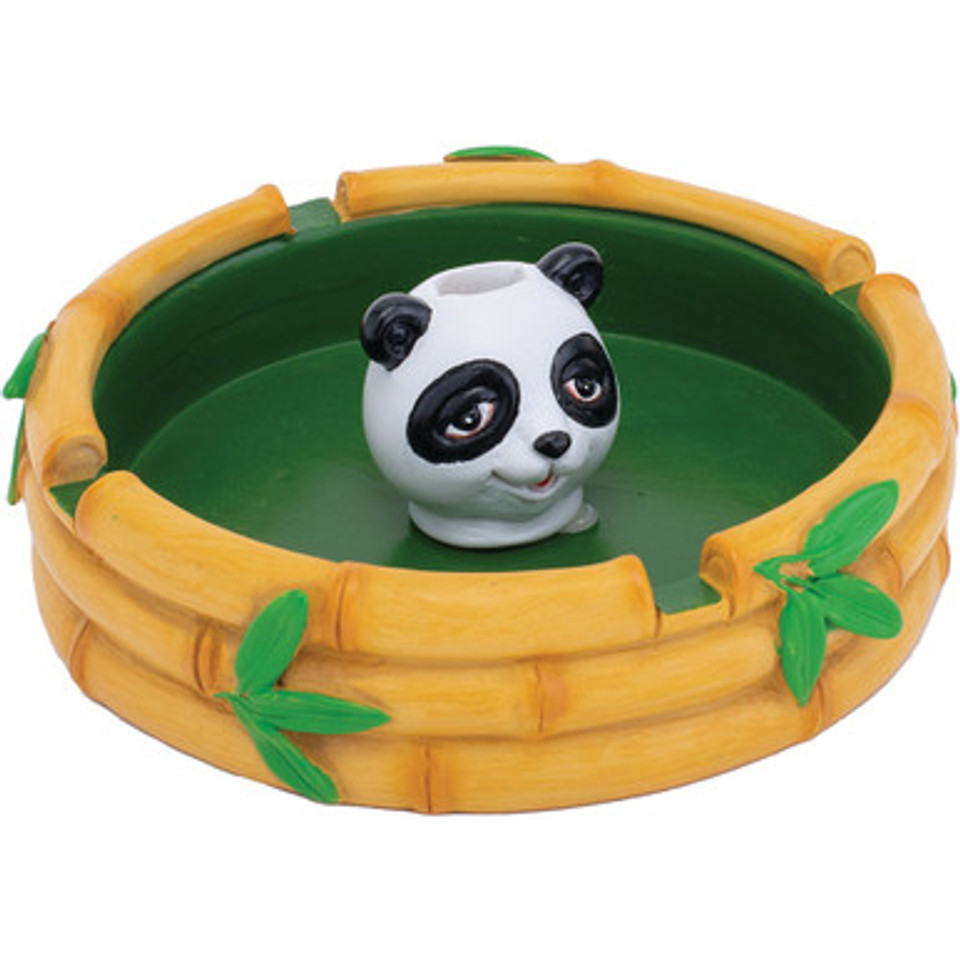 4ct. Novalty Polystone Ashtrays with Snuffer