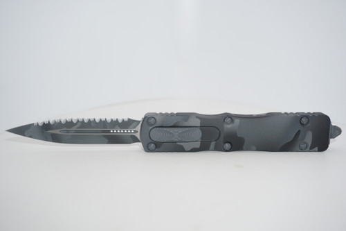 DIRAC D/E Signature Series Urban Camo Full Serrated Microtech