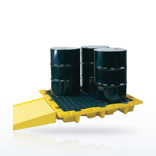 EAGLE 1646 4-Drum Nestable Spill Containment Pallet, 66 Gal