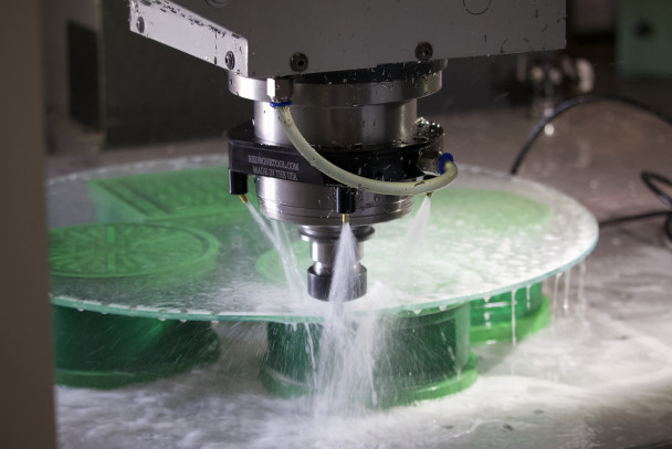 SS-R200.150 – BVC DOUBLE SIDED VACUUM CUP THAT WORKS ON TOP OF THE SPOILBOARD IN 150MM HEIGHT - 200mm Dia. x 150mm