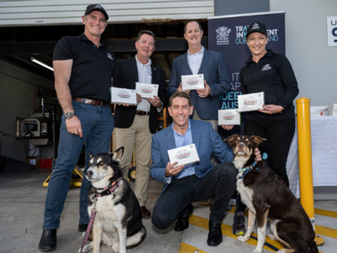 Queensland Treasurer Visits Huds and Toke Pet Treats.