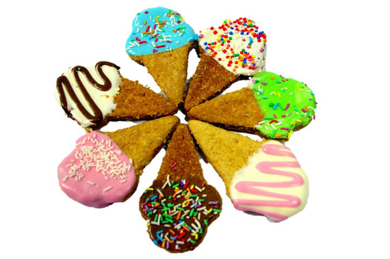 Little ICE Cream Cookies - DOG Treats (close-up), Australian made dog treats by Huds and Toke