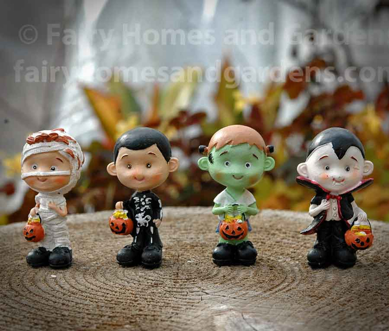 Miniature Figurines 