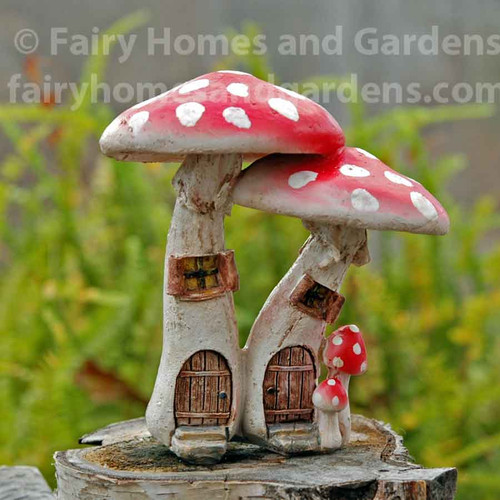 Red Mushroom Fairy Condo with Pick