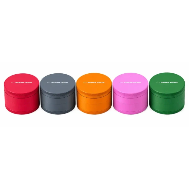 Human Grade 4 Piece Aluminum W Rubber Grinder closed