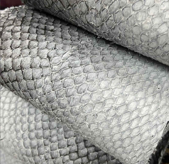 Fish leather- Natural Grey