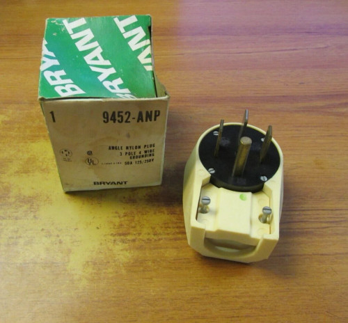 9452ANP - 50A 125/250V 3P4W Right Angle Plug NEMA 14-50P - Southwire