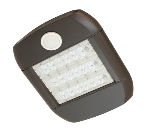 LED Area Light | 80w 5000K9135Lm | Maxlite QM-3AH7T550C-B | LightingAndSupplies.com