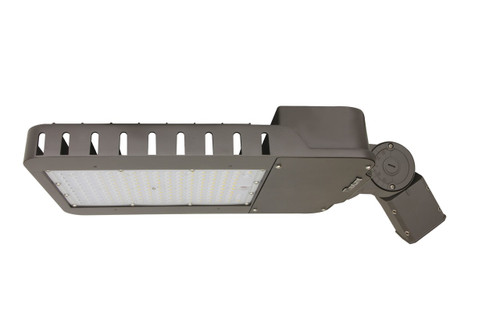 140w LED Area Light, 500W MH/HPS Equal, 17922 lumens, 5000 Kelvin, 120-277v, 70 CRI, 121 lm/w, DLC Premium, 5yr Warranty, AR140UT4-50BK | Maxlite for 658 at Lightingandsupplies.com