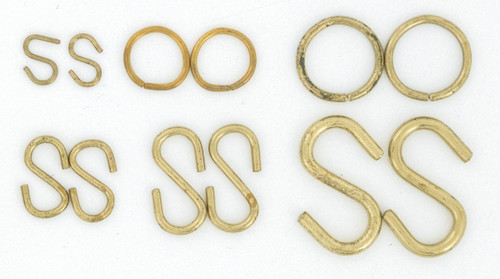 Satco S70/157 12 Assorted Brass "S" Hooks And Rings