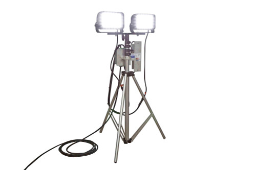 Larson Electronics 144W Portable Telescoping LED Light Tower -  Extends 3.5' - 10' - 120-277V AC - 8,640 lms, 3000K - Dimmer Switch