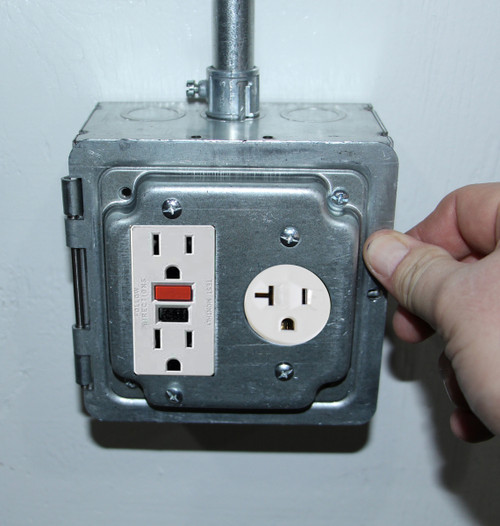 Southwire HP1952 5" Square Hinged Box Assembly, 3" Deep - Welded, W/Conduit KO's, GFCI / 1.406" Dia. Industrial Cover