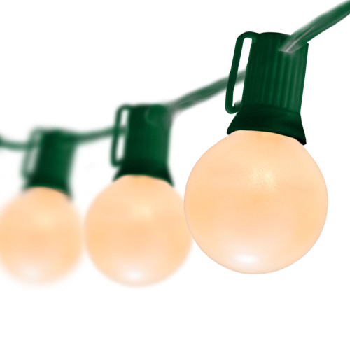 WGC-70894 - G40 White Incandescent Commercial Opaque Steady Light Set, 25 Lights, 25', Green Wire, 12" Spacing - Wintergreen Corporation