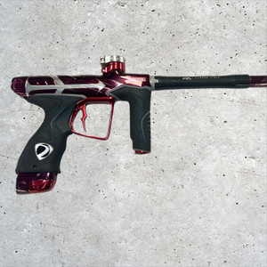 Used Dye DLS Paintball Marker Gun w/ Case - Ironmen Edition Used Dye DLS Paintball Marker Gun w/ Case - Ironmen Edition