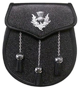 Black Red Lined Teardrop Leather Sporran Black Red Lined Teardrop Leather Sporran