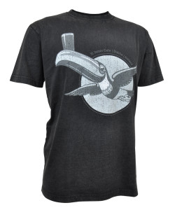 Guinness premium tee with vintage Gilroy Toucan Guinness premium tee with vintage Gilroy Toucan