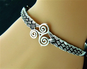 Triskele Celtic Brcelet Triskele Celtic Brcelet