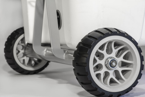 yeti tundra 65 wheels