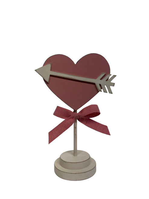 Heart w/arrow on base and dowel