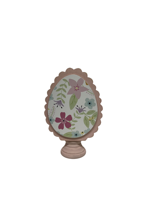 Chunky Scalloped Egg on Egg Cup