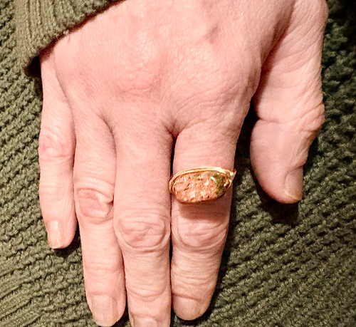 olive green and pink unakite jasper ring on gold wire