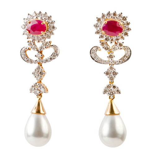 [Sample] Red Diamond Earrings